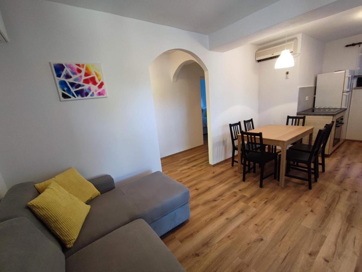 Apartments Frank Šilo Buitenkant foto