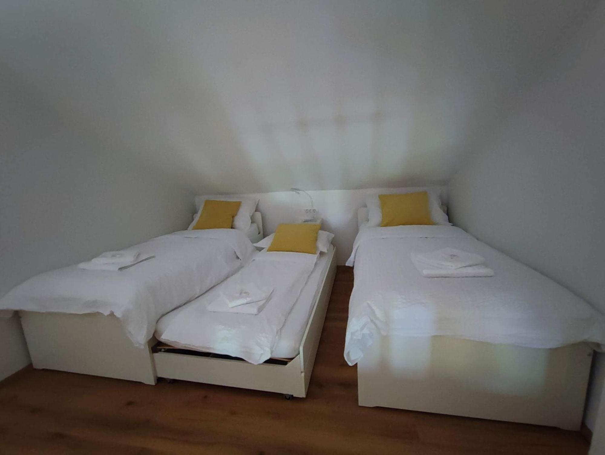 Apartments Frank Šilo Kamer foto